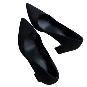 DREAMPAIRS Women's Chunky Block Heels Black
‎ Size 8